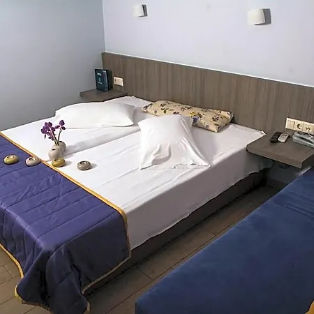 Hotell Olympos 2*