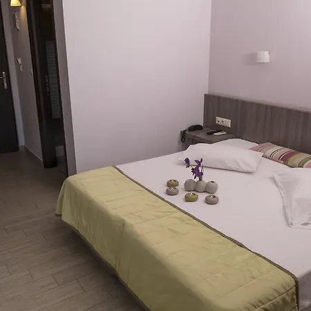 فندق Olympos ليبتوكاريا